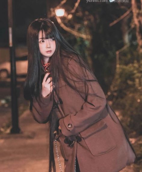 边吃吃奶边扎下面很紧爽_超清免费在线观看