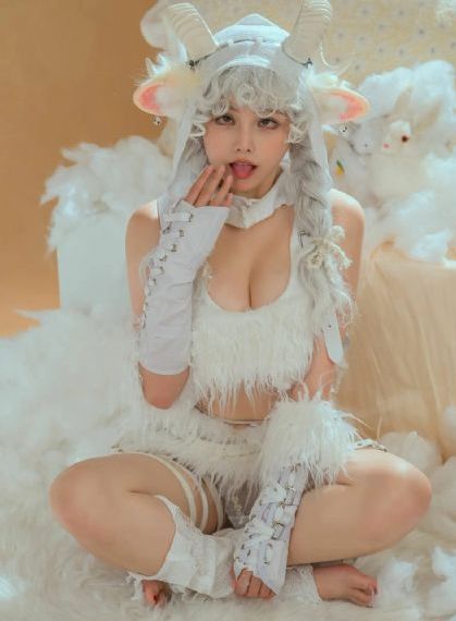 清纯校花沦为胯下玩物的危害_4K在线手机播放