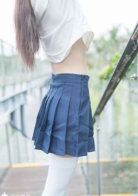 银杏yingxin国产精品_BD英语免费观看