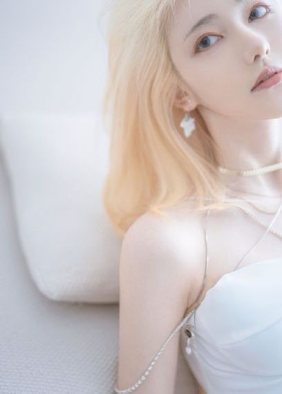 亚裔美女被黑人巨大侵犯_剧情片免费观看电视剧