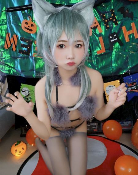 悠悠色就色综合偷拍区免费_高清超清在线观看