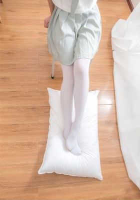 一女三黑人4P免费视频_BD国语电影完整版在线观看