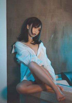 草莓视频在线观看免费观看完整版_高清免费电视剧
