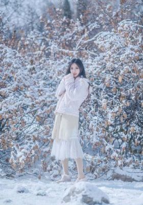 国产午夜久久精品_高清完整版高清视频观看