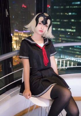 精品国产狼人久久久久_BD英语免费在线观看